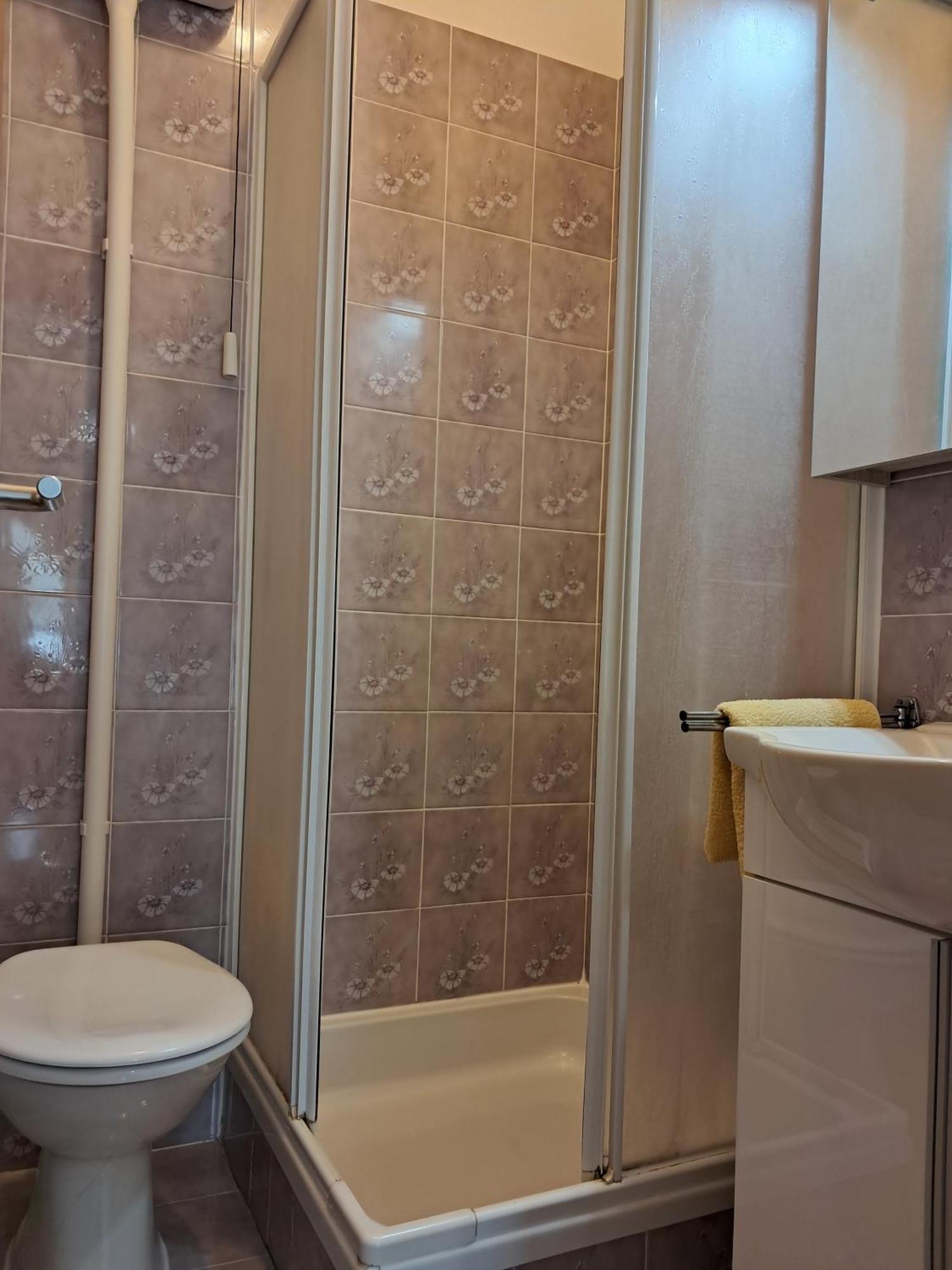Apartmani Krunic Barbat na Rabu Екстериор снимка